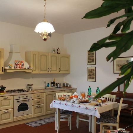 Saletto Terrazze Dell'Artista Bed & Breakfast エクステリア 写真